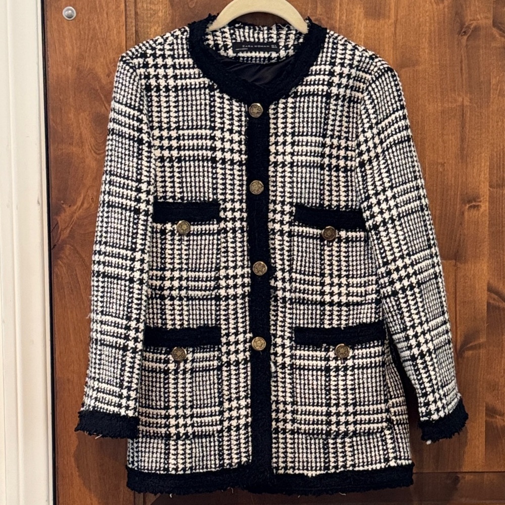 Zara Black and White Houndstooth jacket with Gold Buttons